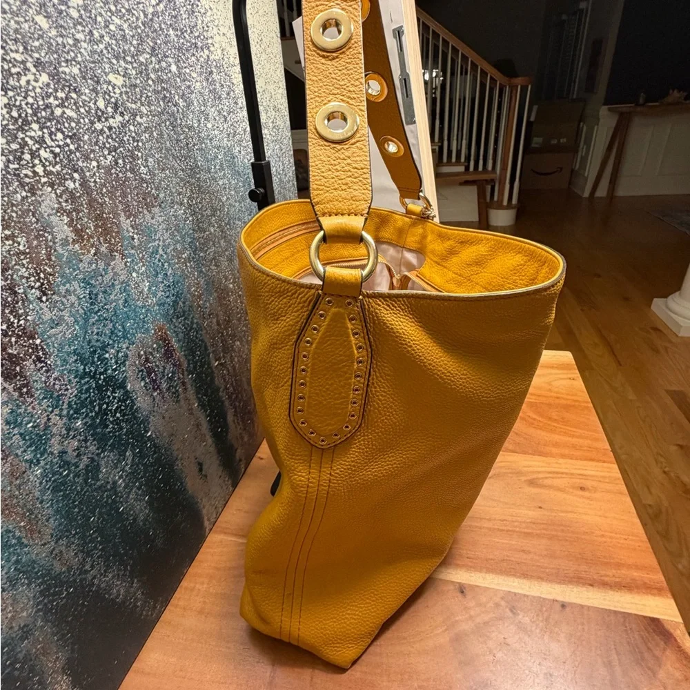 NWOT Michael Kors Boho Brooklyn Large Leather Shoulder Bag Shade Marigold/Cider - Picture 14 of 14